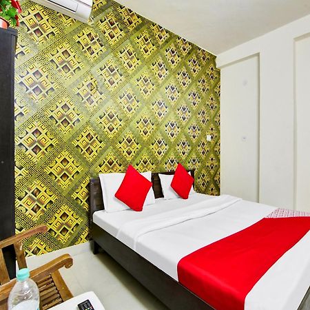 Hotel O Kailash Inn Nové Dillí Exteriér fotografie
